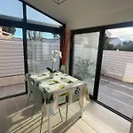 Jolie Petite Maison Plein Sud 別荘 サン・シプリアン
