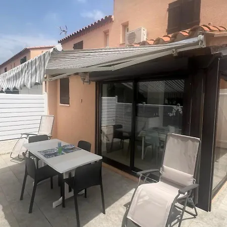 Jolie Petite Maison Plein Sud Дом отдыха