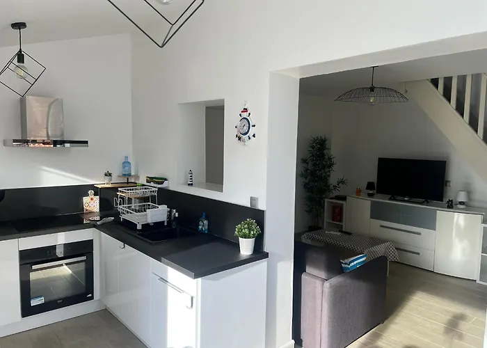 Holiday home Jolie Petite Maison Plein Sud