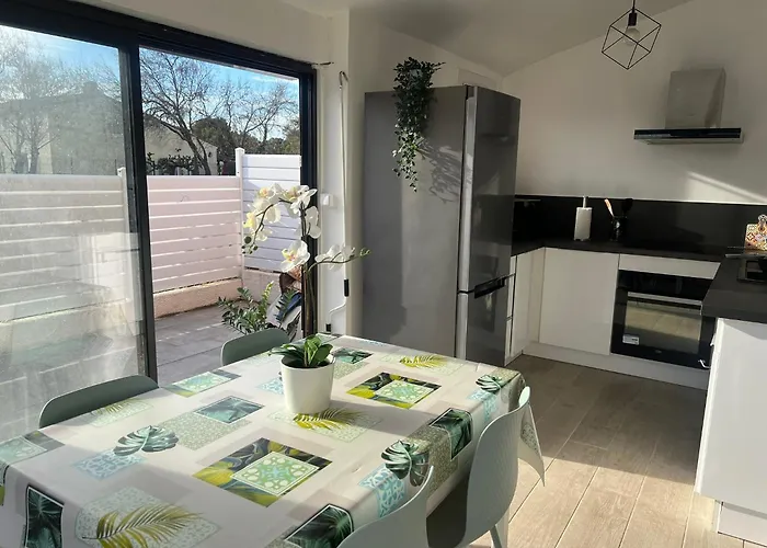 Jolie Petite Maison Plein Sud *