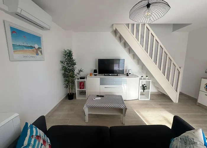 Jolie Petite Maison Plein Sud Holiday home Saint-Cyprien (Pyrenees-Orientales)